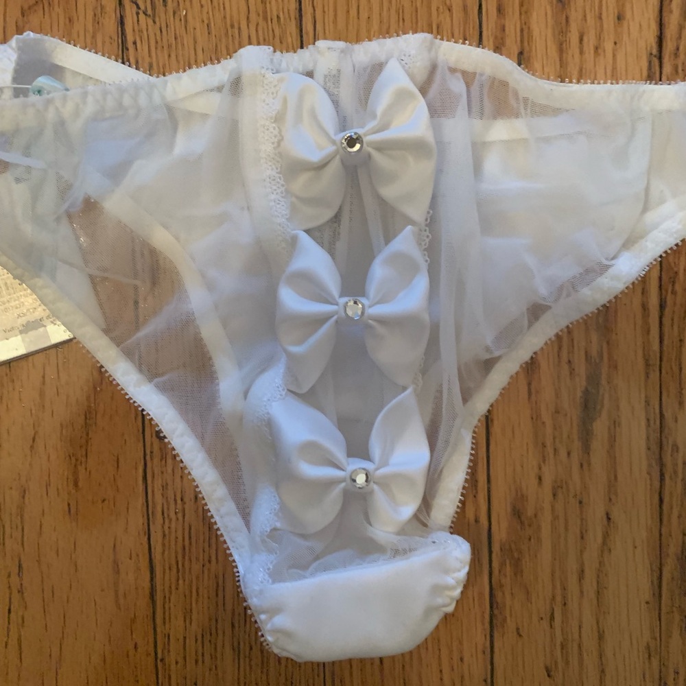 VS new bride bikini XS